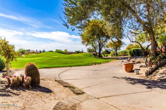 Building Photo - 6540 E Redmont Dr