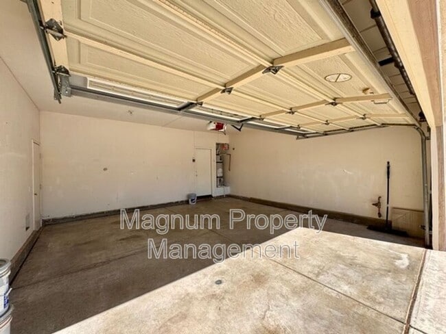 Building Photo - 41713 Niblick Rd