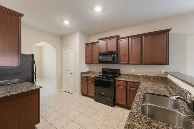 Building Photo - Beautiful Texas City Home in Seacrest Subdivsion