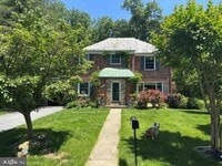 Building Photo - 3221 Coquelin Terrace