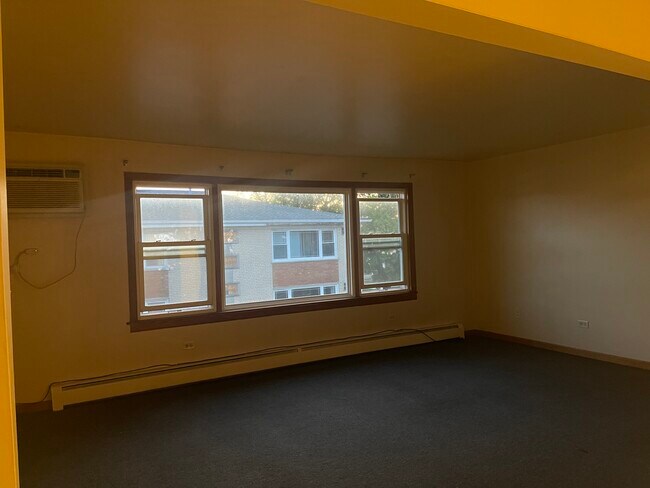 Building Photo - 6937 W 64th Pl