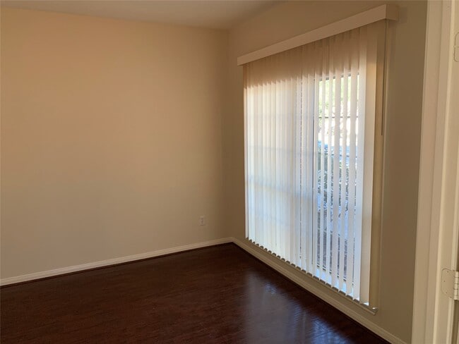 Building Photo - 17507 Colony Creek Dr