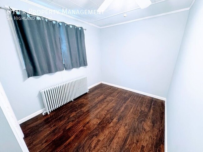 Building Photo - 54 Highland Ave