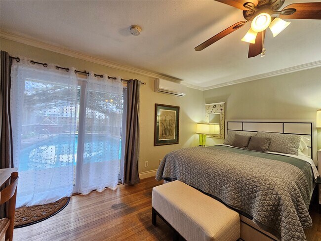 Building Photo - 5203 Chesapeake Way