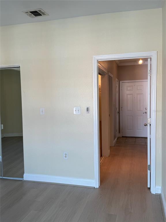 Building Photo - 5000 Culbreath Key Way