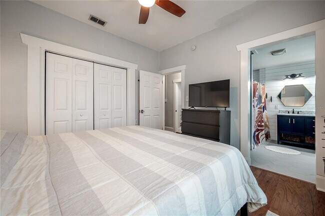 Building Photo - 3810 N Tampa St