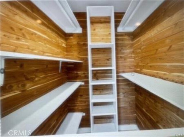 Building Photo - 5353 Shirley Ave