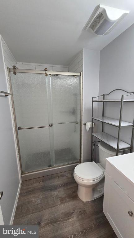 Building Photo - 5987 Clerkenwell Ct