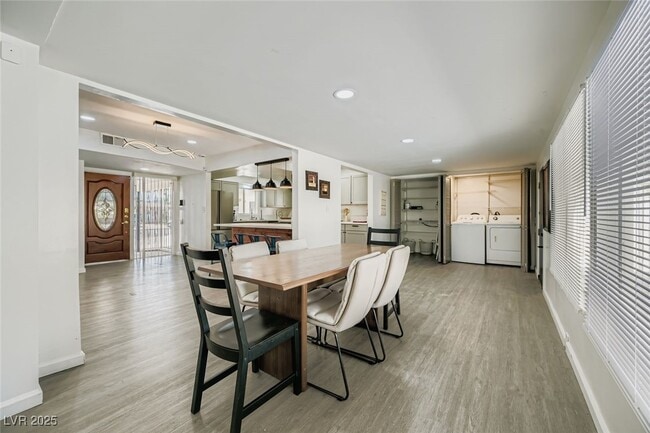 Building Photo - 555 Canosa Ave