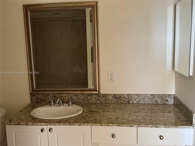 Building Photo - 19501 W Country Club Dr