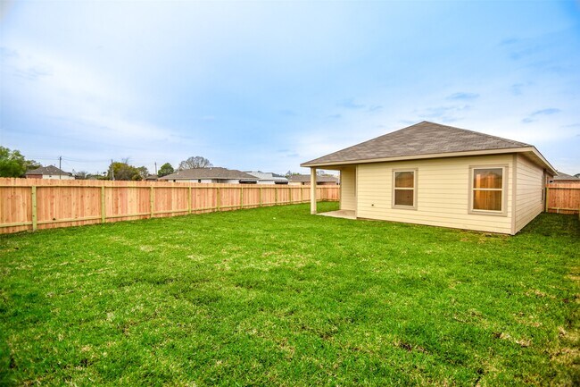 Building Photo - 2431 Concord Ter