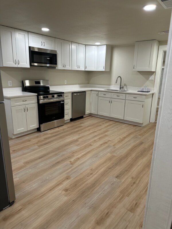 Building Photo - 4306 Earl Blvd