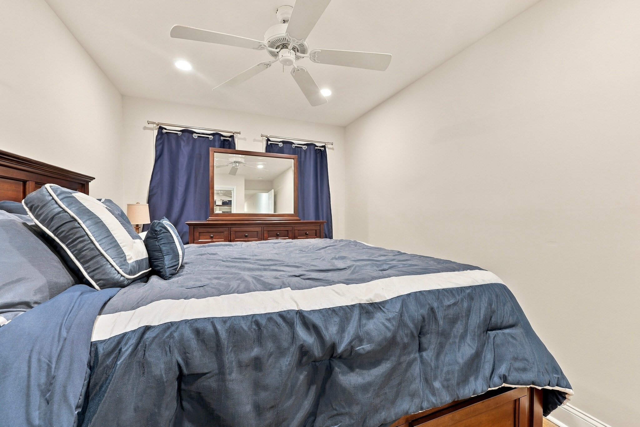 Bedroom - 2612 Ellsworth St
