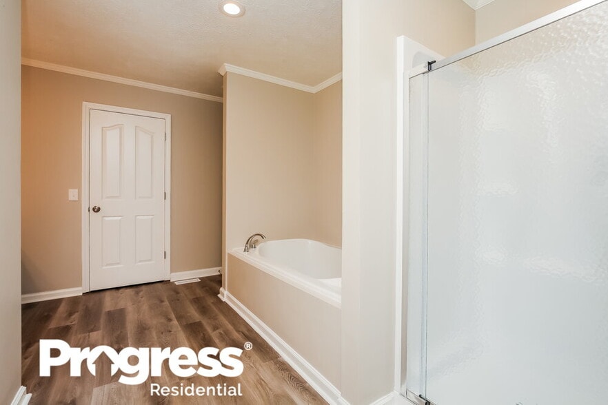 Building Photo - 417 St Francis Ave