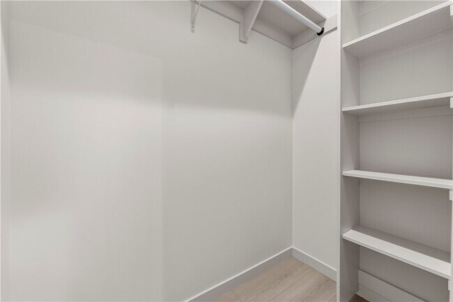 Building Photo - 13249 Kagel Canyon St