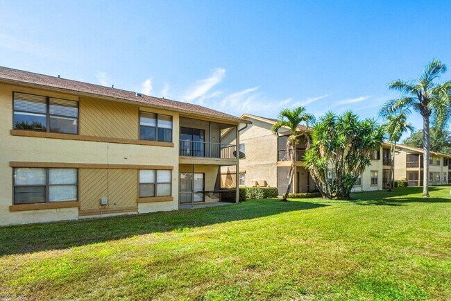 Building Photo - 13135 Chadwick Ct
