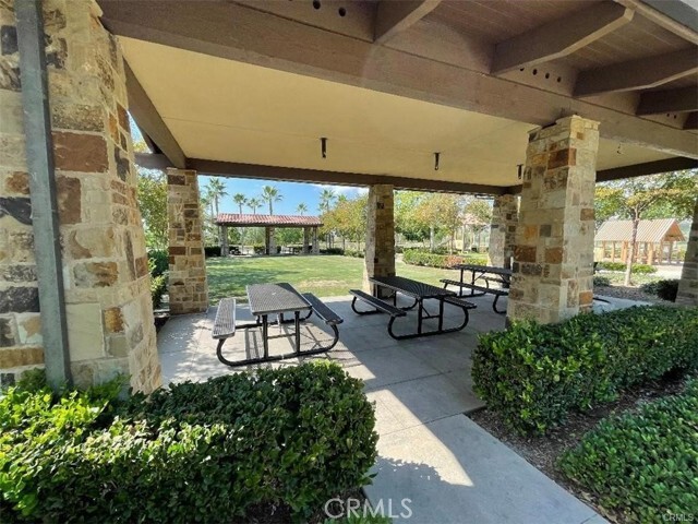 Building Photo - 27 Bluebell