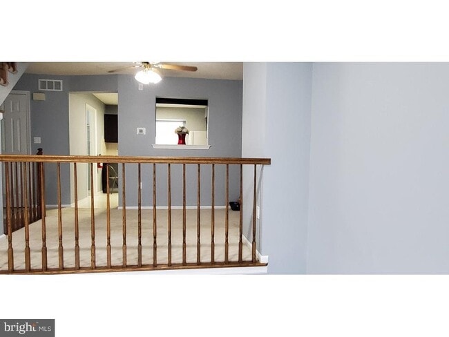 Building Photo - 6 Halstead Pl