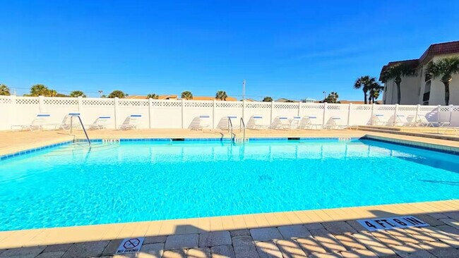 Building Photo - 880-A1A A1A Beach Blvd