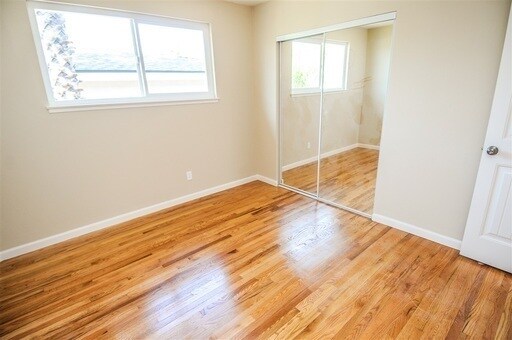 Building Photo - AVAILABLE NOW! GORGEOUS & SPACIOUS 3BD/2BA HOME IN CLAIREMONT! ONLY $4,595/mo!