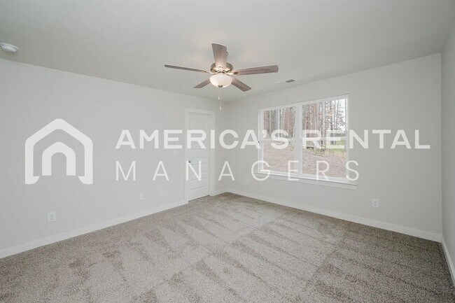 Building Photo - Modern Elegance at Unali Townes!