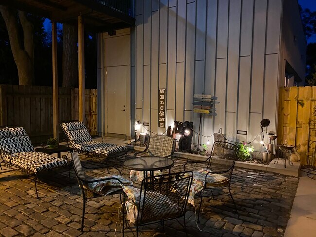 Your fenced patio - 1728 N Franklin Pl