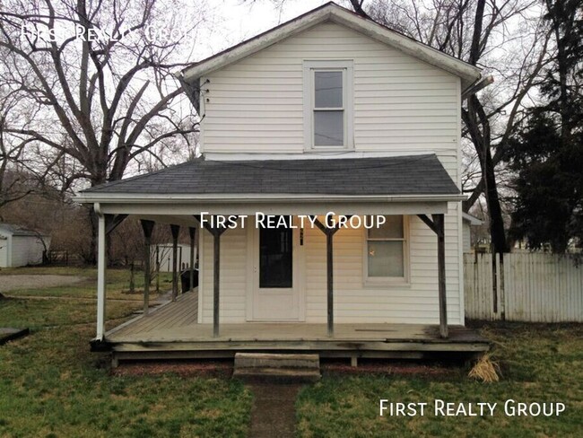 Primary Photo - 3 Bedroom, 1 Bath Home in Carlisle. Move i...