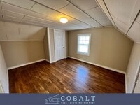 Building Photo - 823 N 8th St