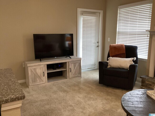 Building Photo - 5050 Cahaba River Rd