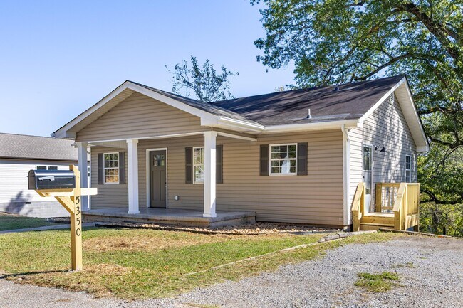 Building Photo - 5350 Slayton Ave