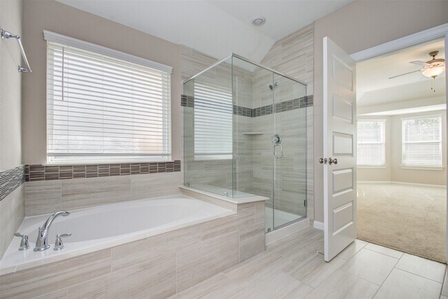 Building Photo - 2212 Gadwall Ct