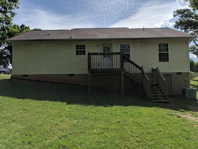 Building Photo - 3 bedroom 2 bath single family home in Jefferson City, TN