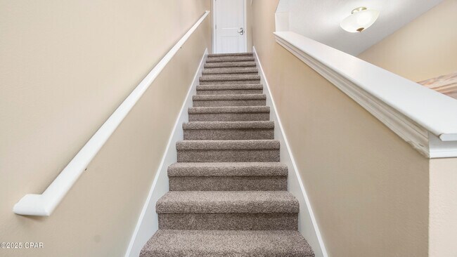 Building Photo - 7467 Shadow Lake Dr