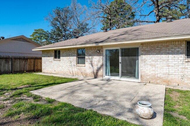 Building Photo - 3435 Gary Ln