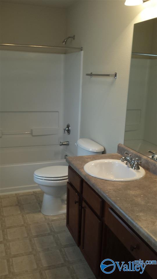 Building Photo - 29972 Westfield Dr