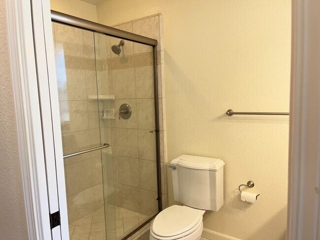 Building Photo - 15 Josefa Way