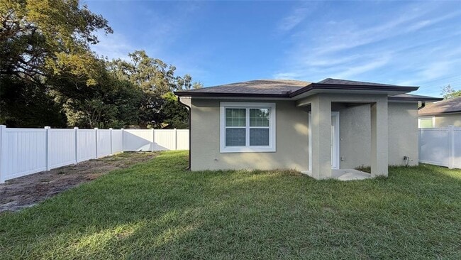 Primary Photo - 708 S Thacker Ave