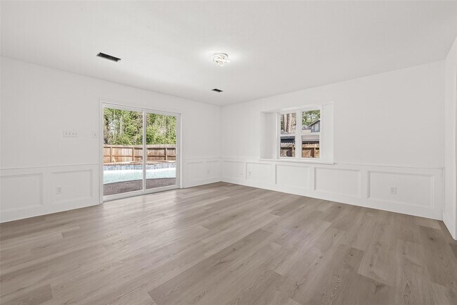 Building Photo - 6210 Rippling Hollow Dr