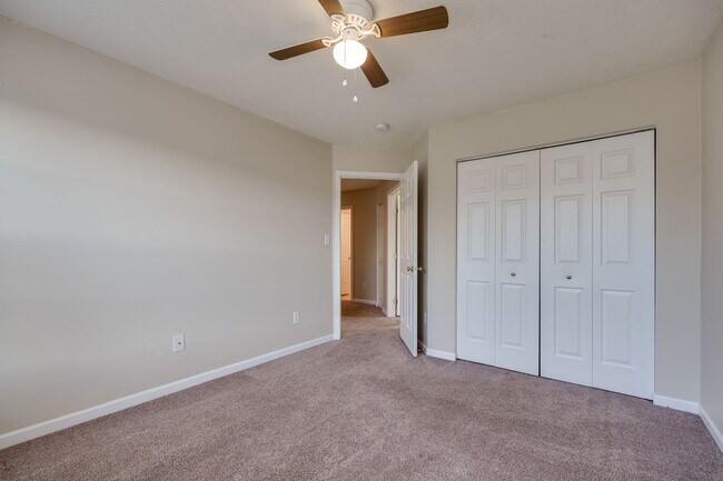 Building Photo - 3594 Armada Dr