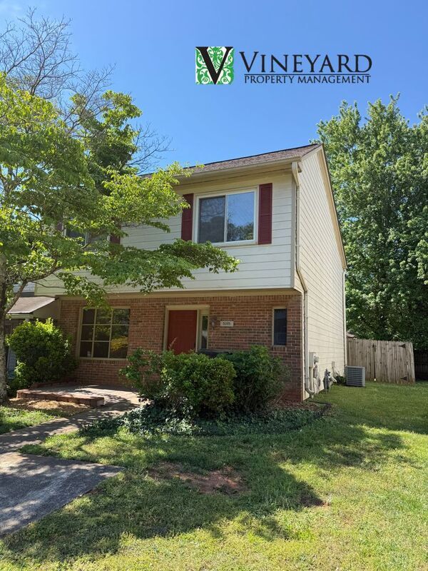 Building Photo - 5065 Sand Wedge Cir