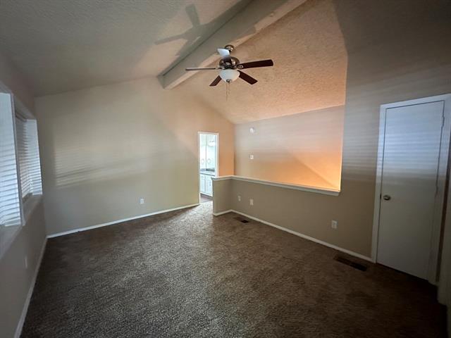 Building Photo - 9696 Walnut St