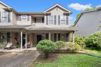 Building Photo - 377 Church St