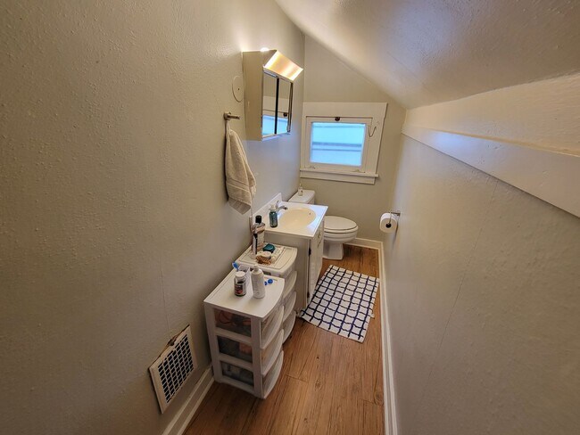 Building Photo - 1114 14th St