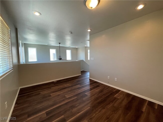 Building Photo - 9156 Spoonbill Ridge Pl