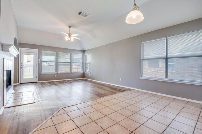 Building Photo - 7702 Decoy Dr