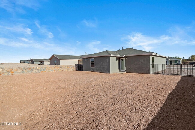 Building Photo - 14541 Faxon Yucca