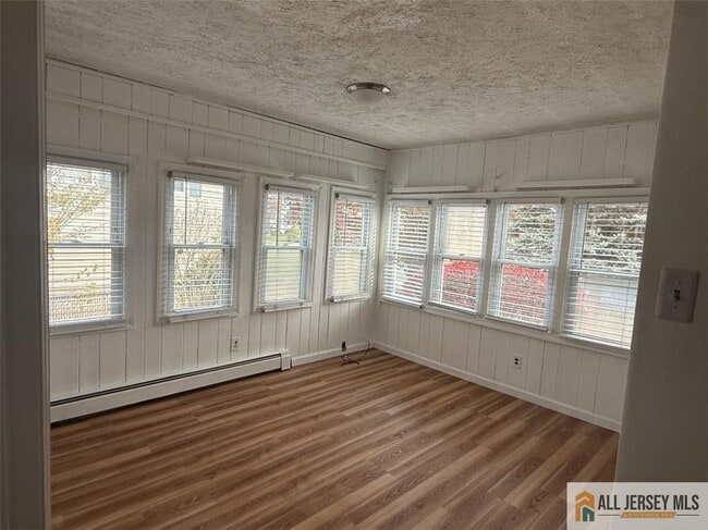 Building Photo - 1824 Pershing Pl