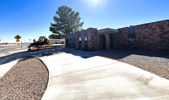 Building Photo - 17001 Darrington Rd