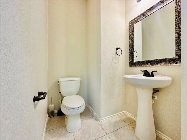 Building Photo - 7317 Highland Bluff Cove