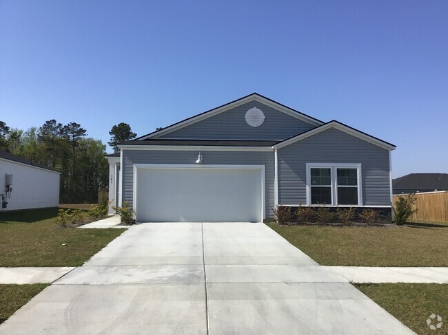 Building Photo - 303 Squire Pope Rd